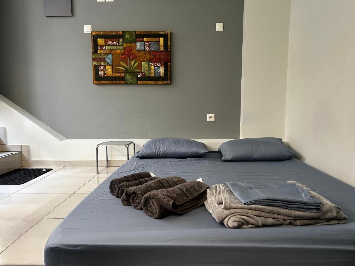 Budget Private Room In The Center Athènes Extérieur photo
